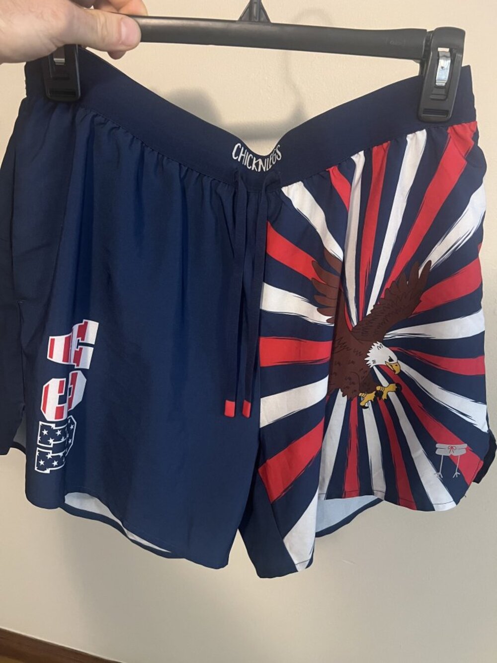 Chiknlegs Men's Shorts - 5in